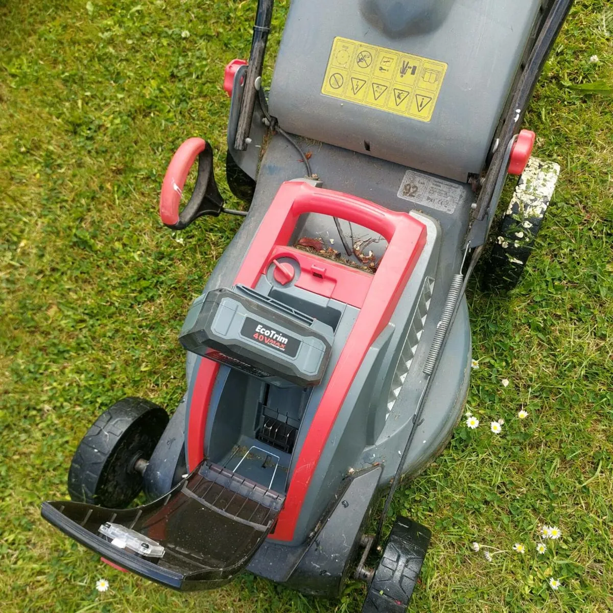 Battery lawnmower - Image 2