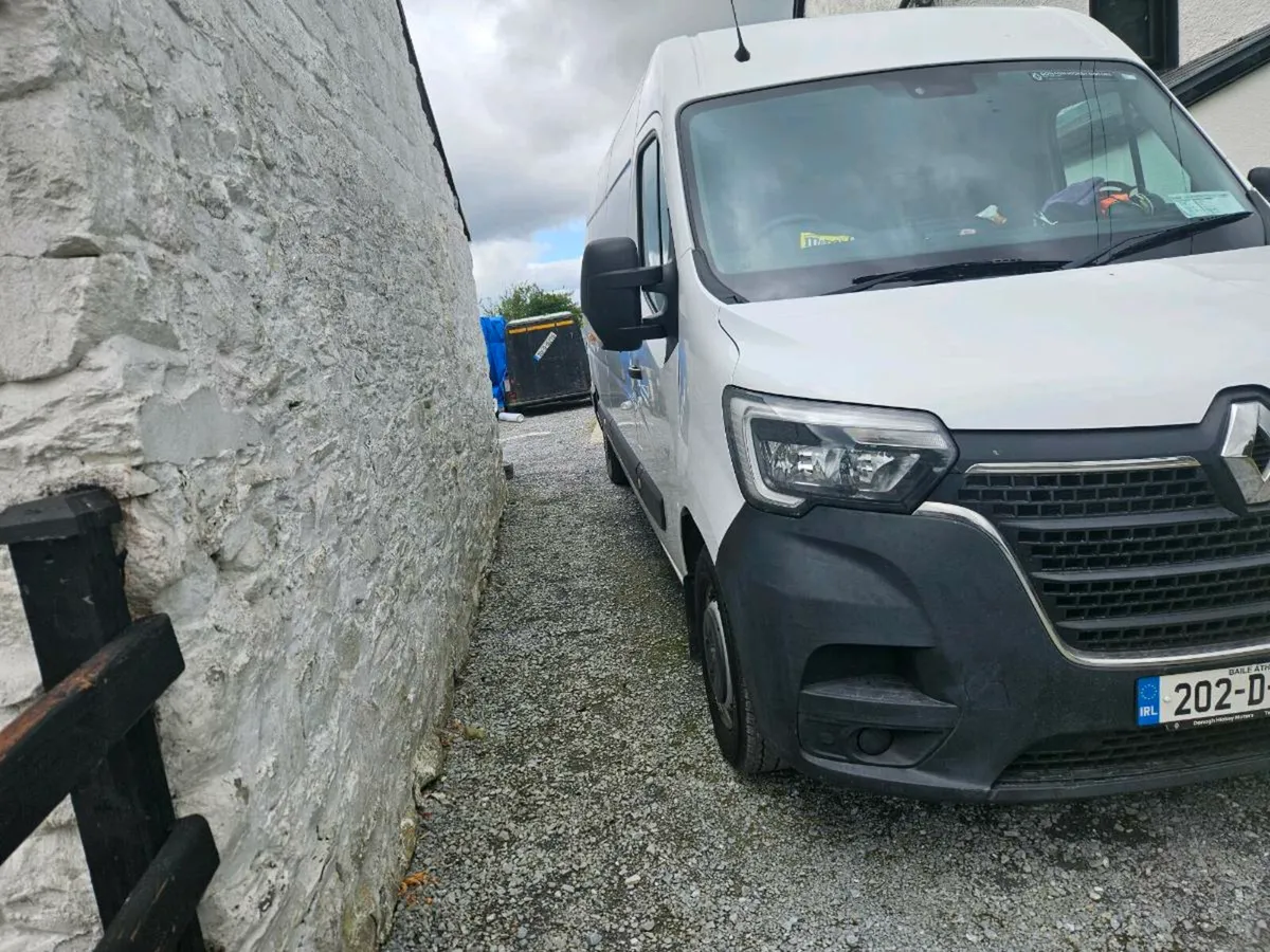 Renault Master LWB - Image 2