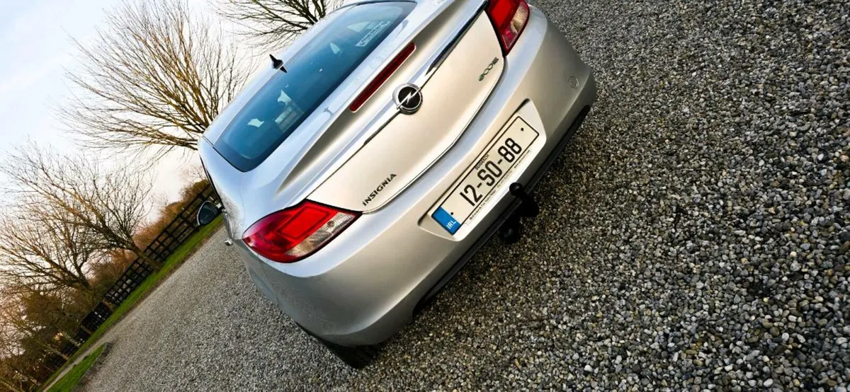 Opel insignia - Image 1
