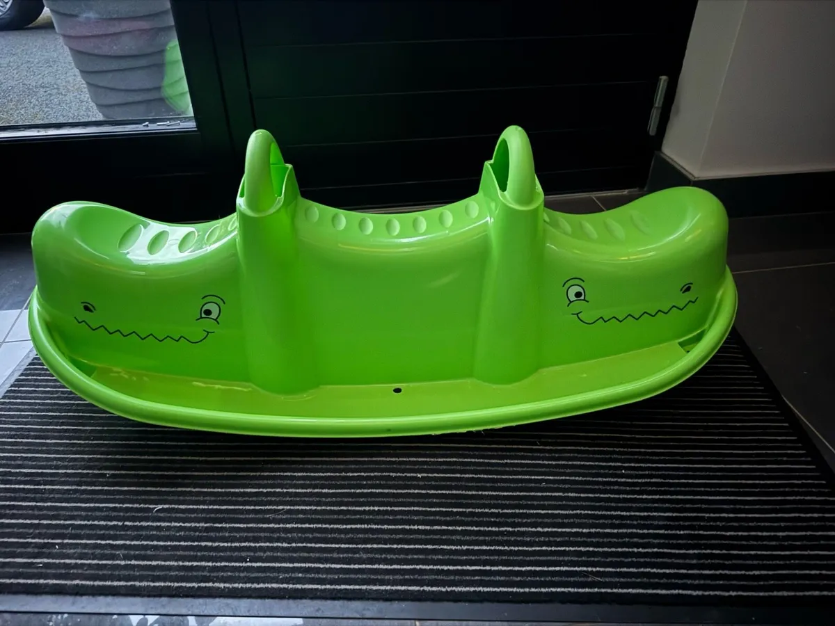 Kids crocodile Rocker/seesaw
