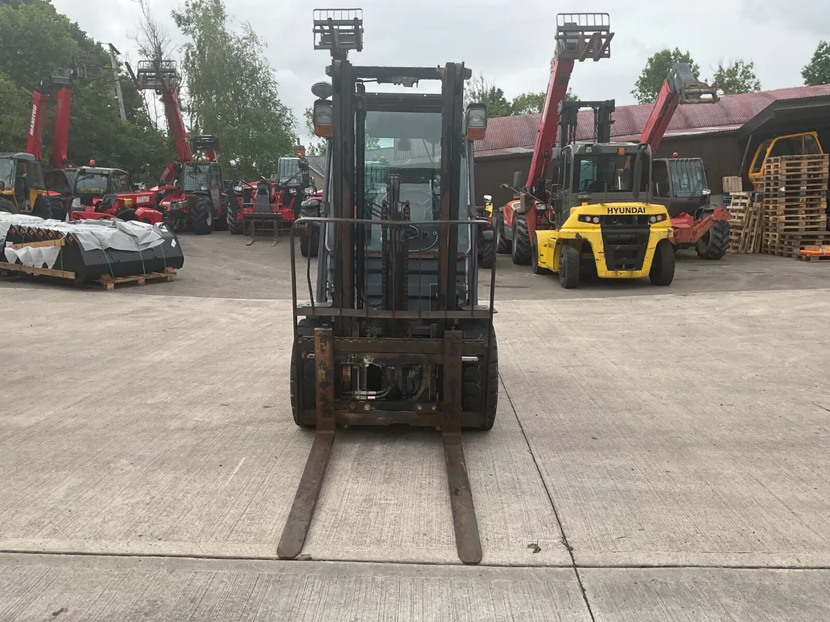 Toyota Forklift 02-8FDF30 - Image 3