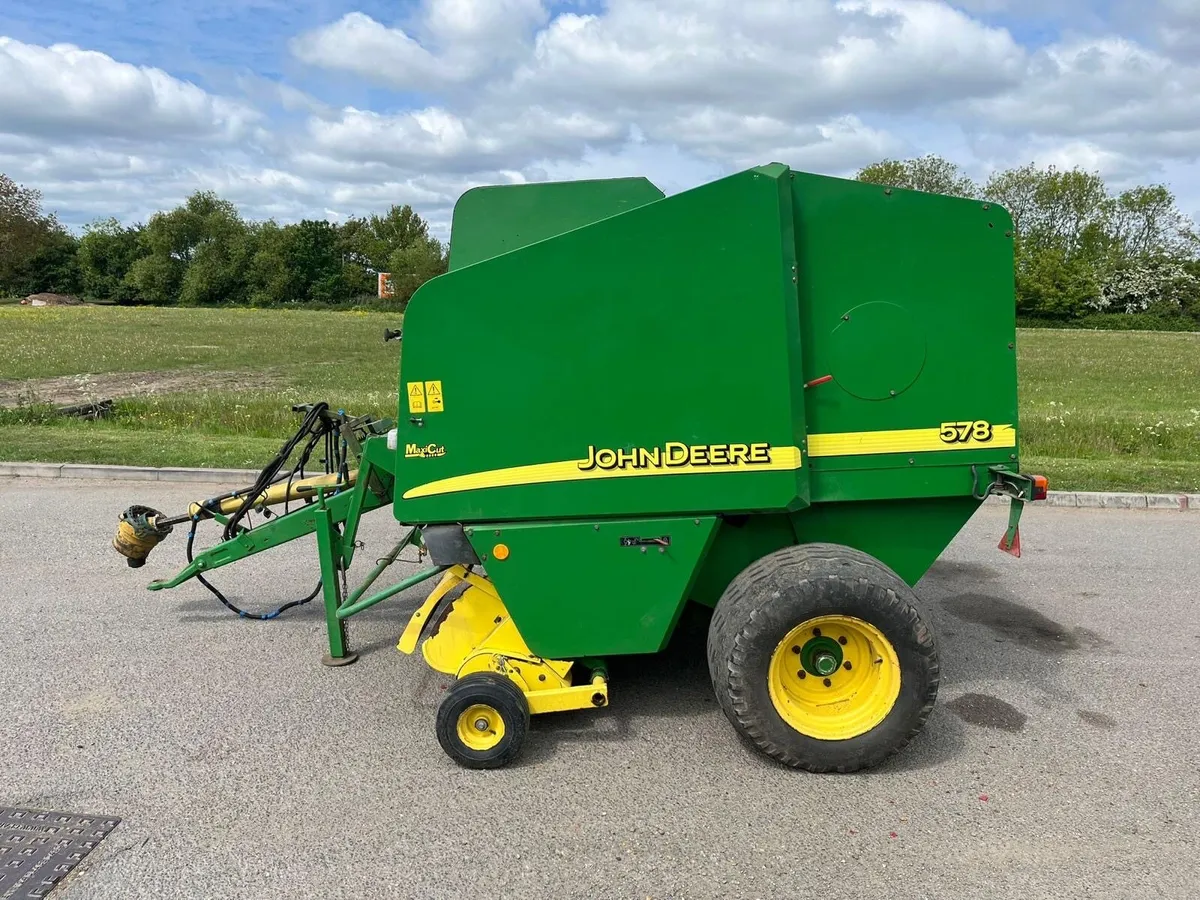 John Deere 578 - Image 1