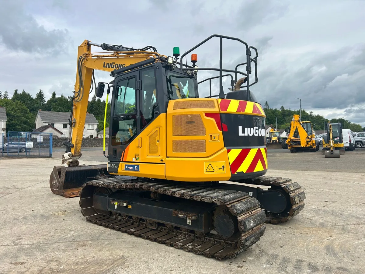 2023 LiuGong 913FCR Only 1585Hrs - MULLANS - Image 2