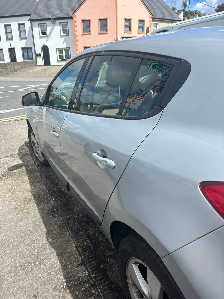 renault Magane - Image 3