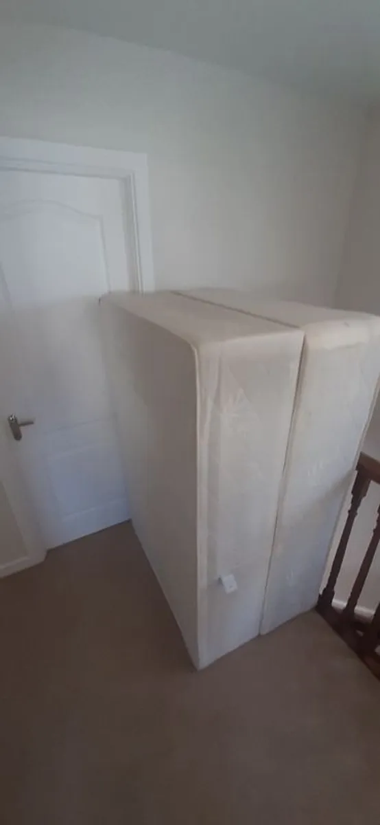 5ft bed base free to a good home - Image 4
