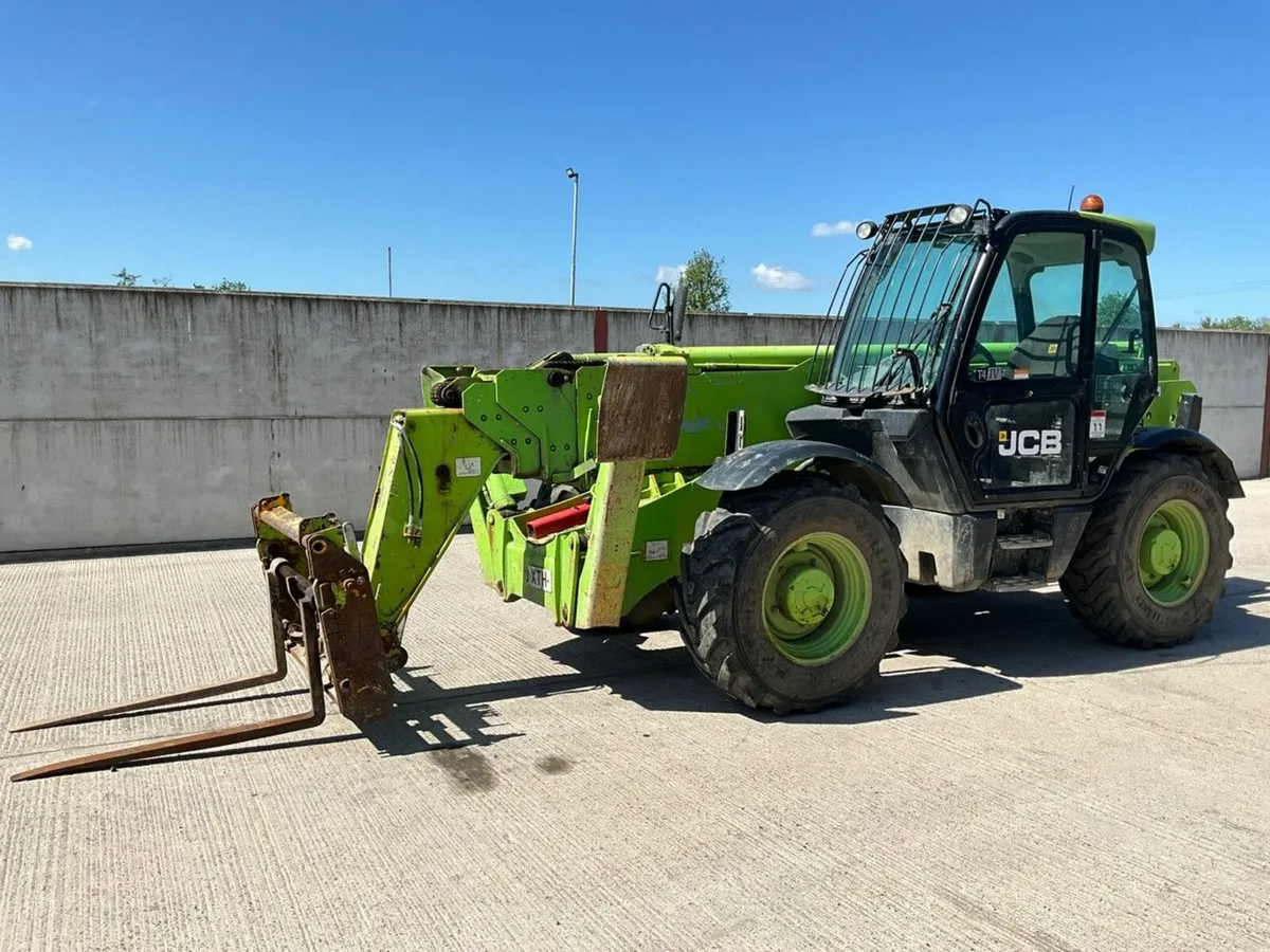 JCB 540-180 Hi Viz 18m TELESCOPIC FORKLIFT - Image 1