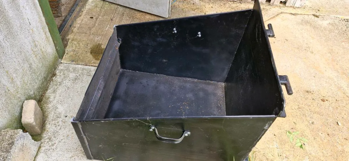 Small transport box - Image 1