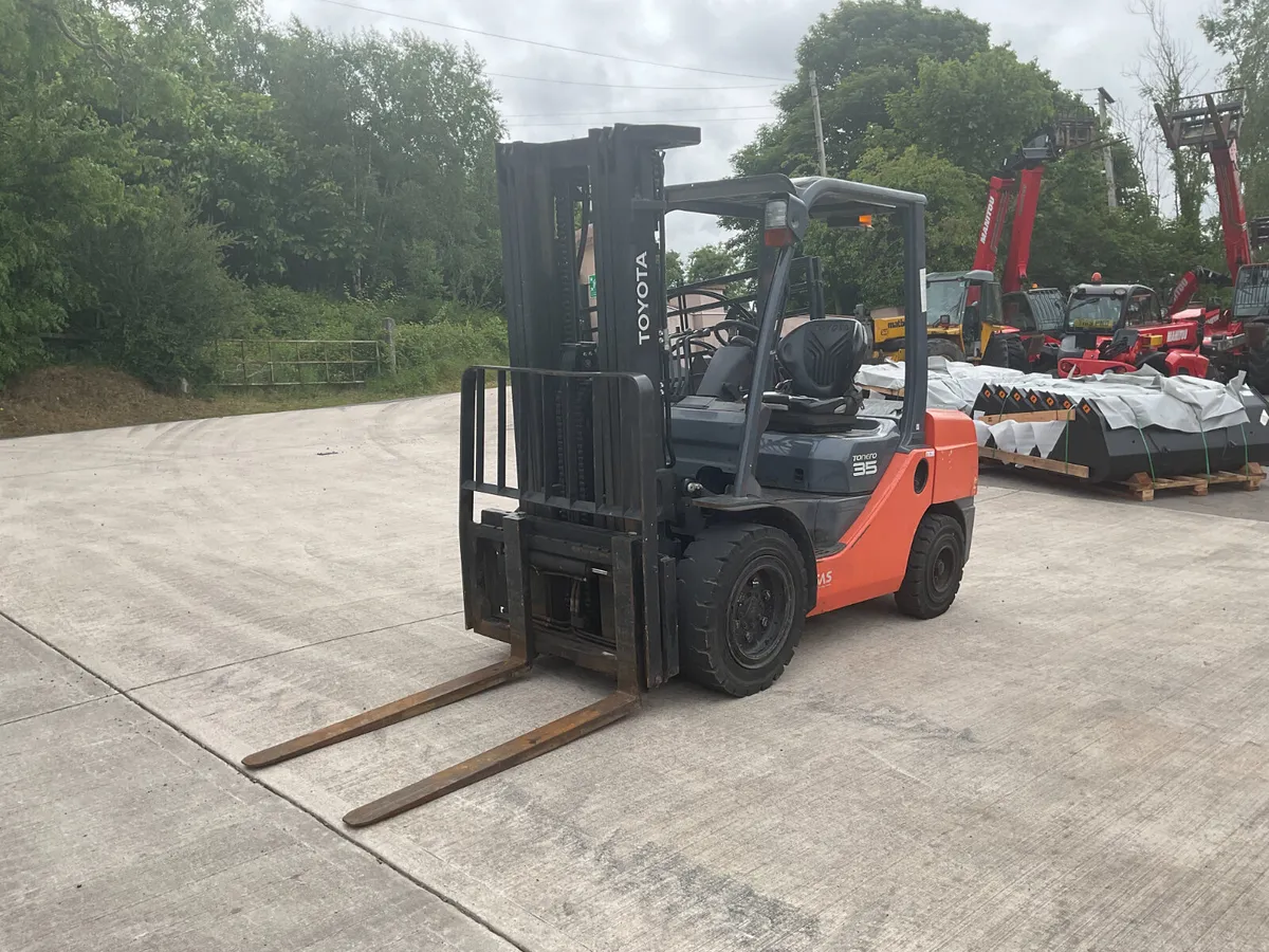 Toyota Forklift 02-8FDJF35 - Image 2