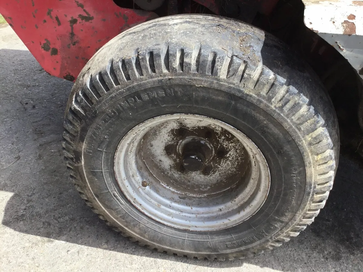 Wheels & tyres - Image 1