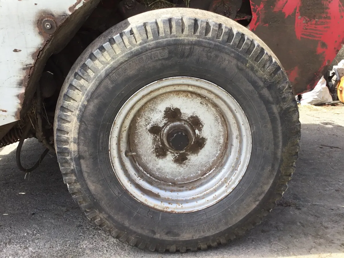 Wheels & tyres - Image 3