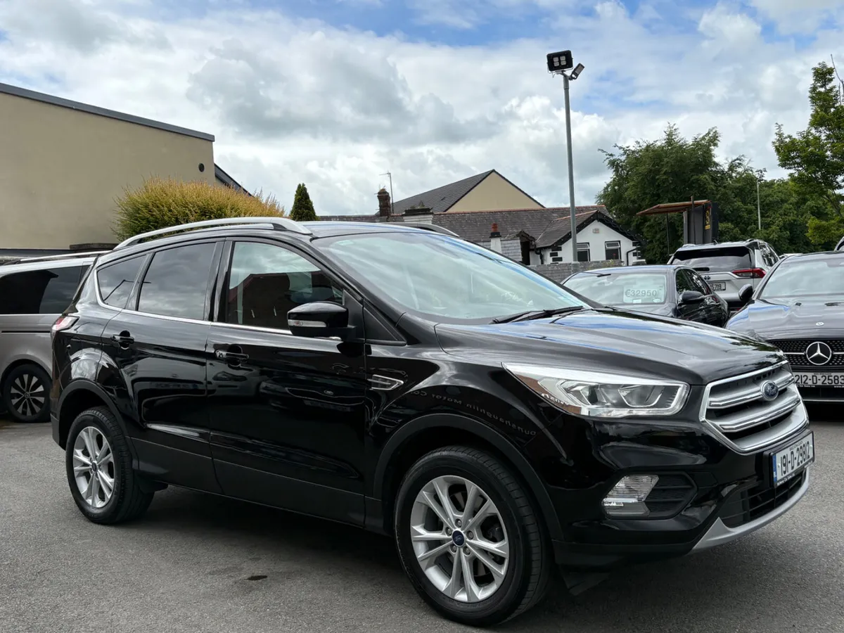 191 Ford Kuga Titanium *5 Seater* 1.5 Diesel - Image 3