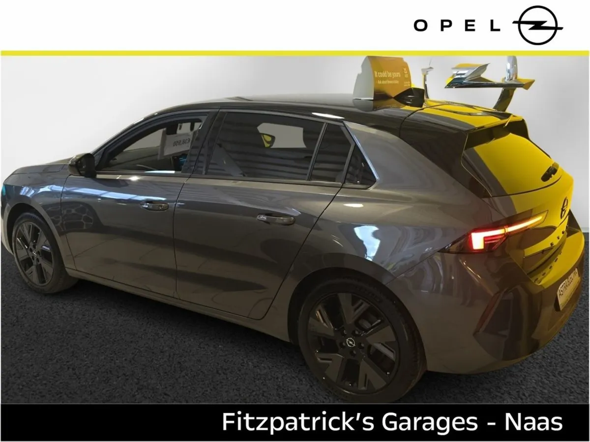 Opel Astra GS EV With 0  Finance Available  1.000 - Image 4