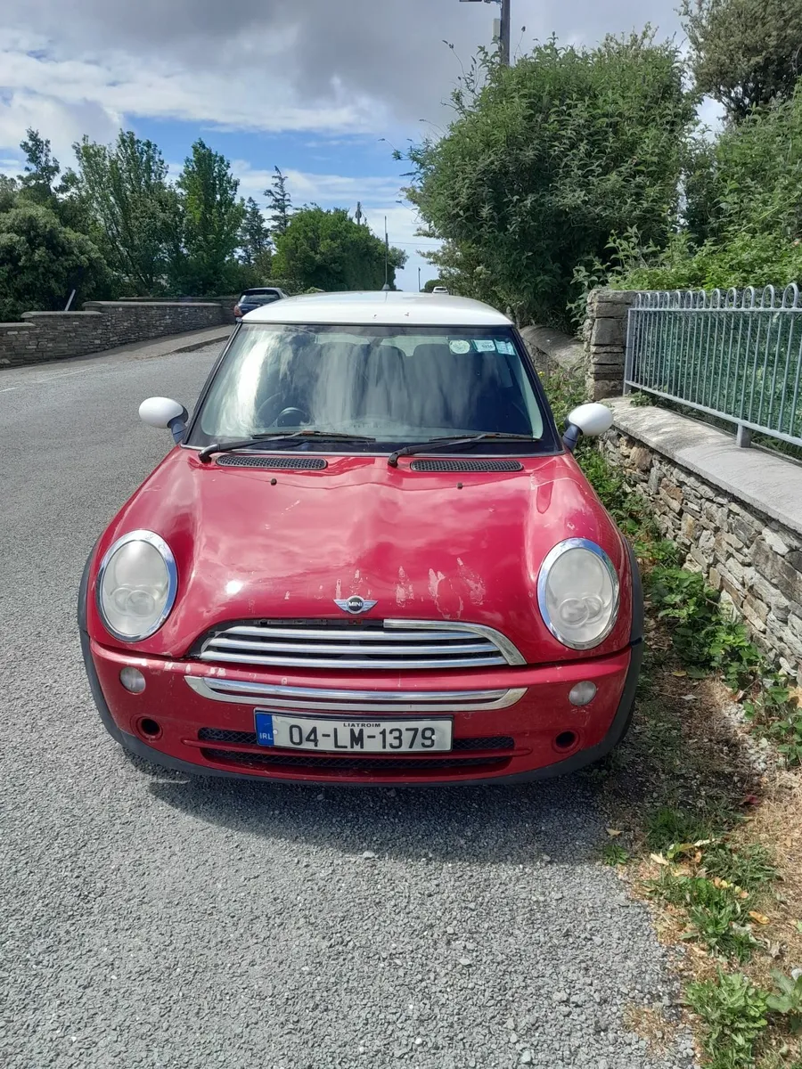 Mini Cooper 2004 - Image 1