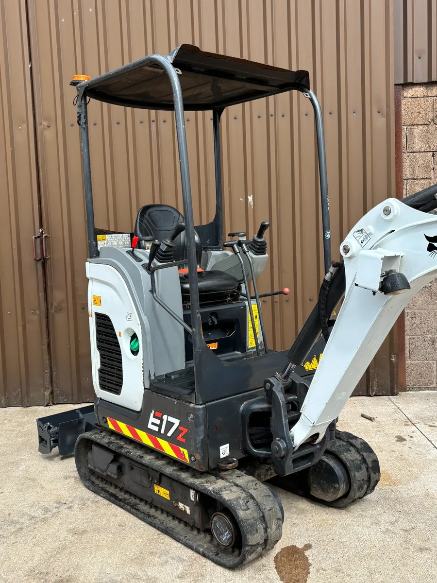 2022 Bobcat E17z Mini Digger - Image 3