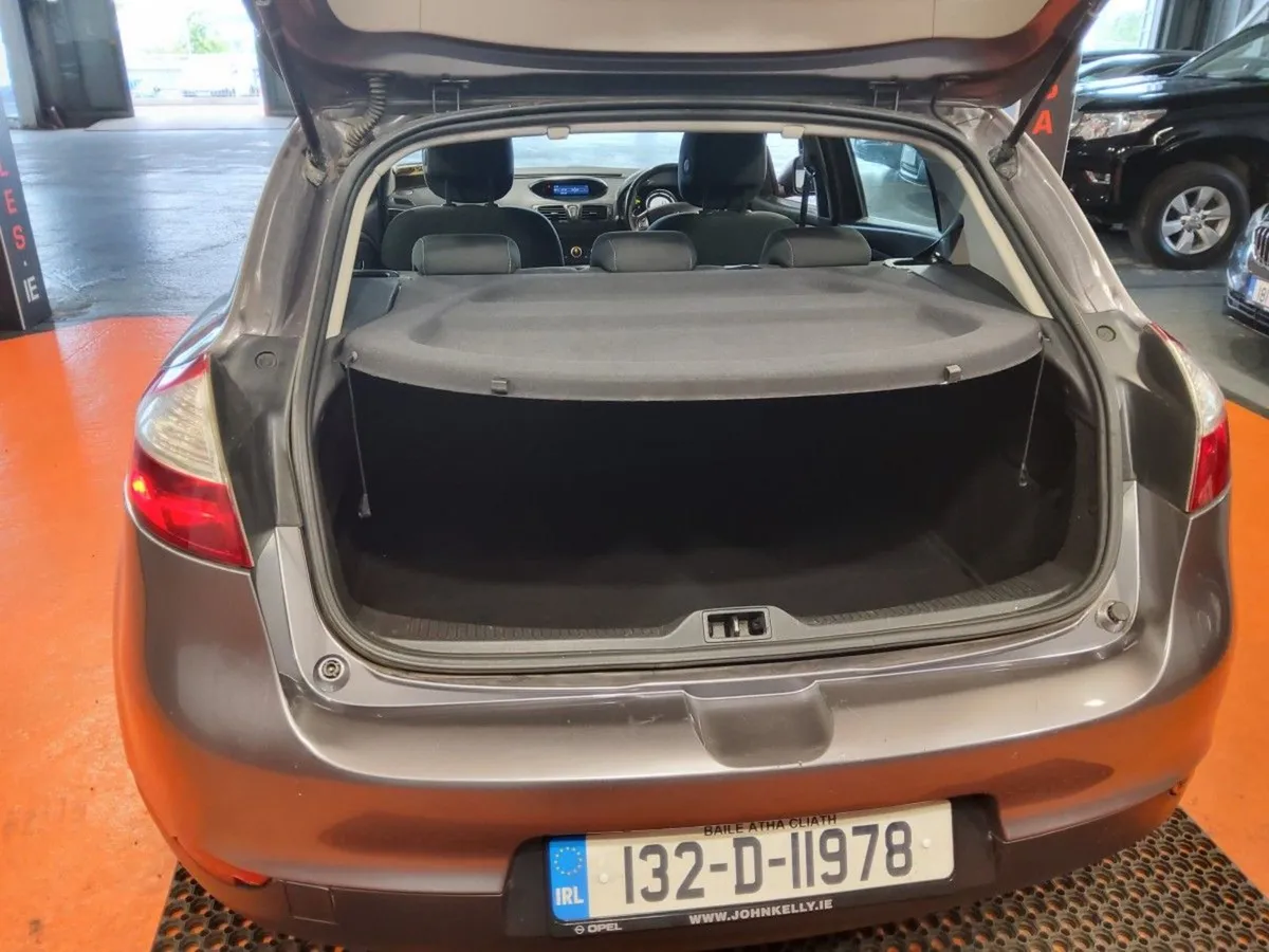 Renault Megane 1.5 DCI 90 Dynamique - Image 4