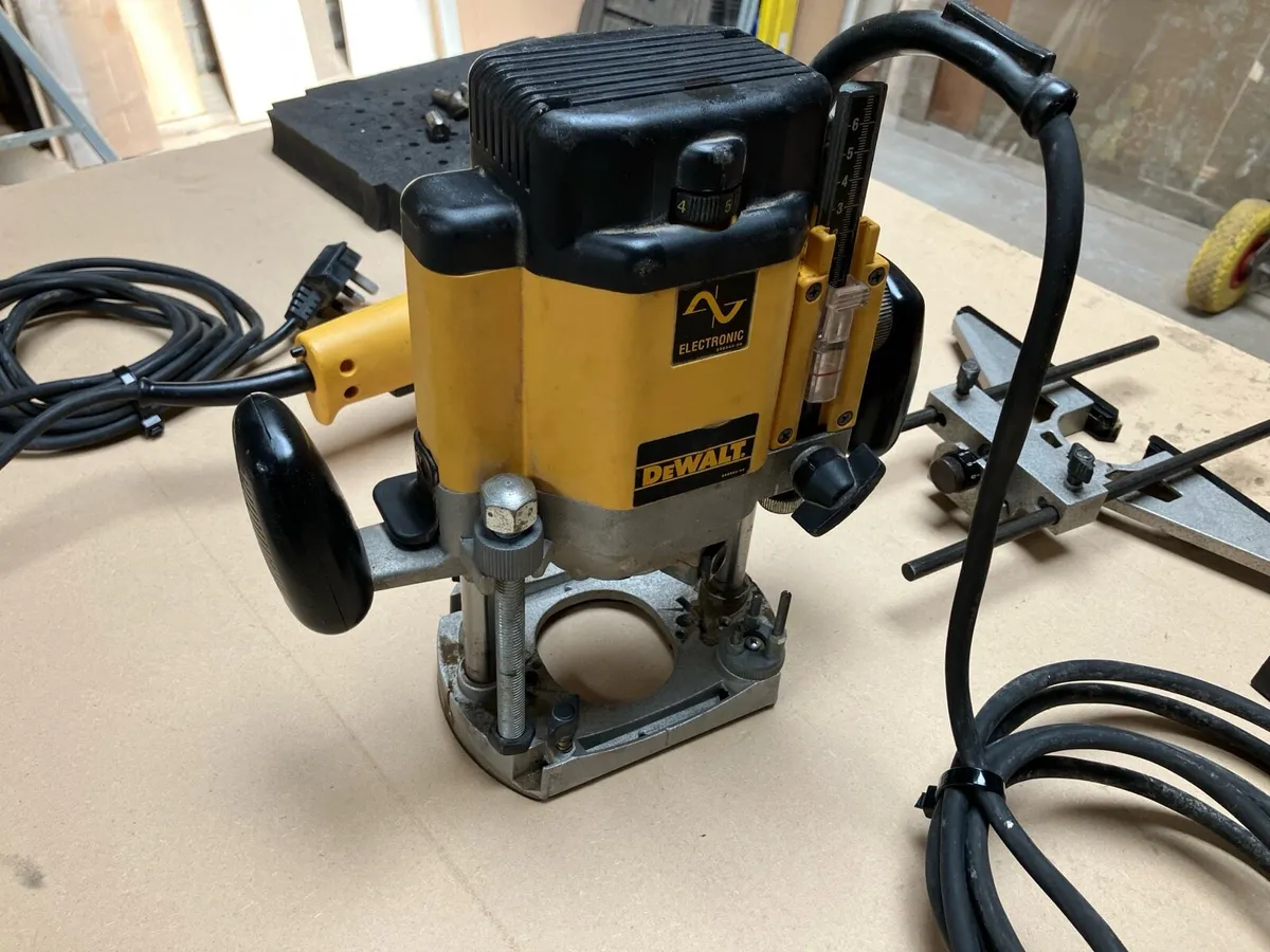Carpenters tools - Image 1