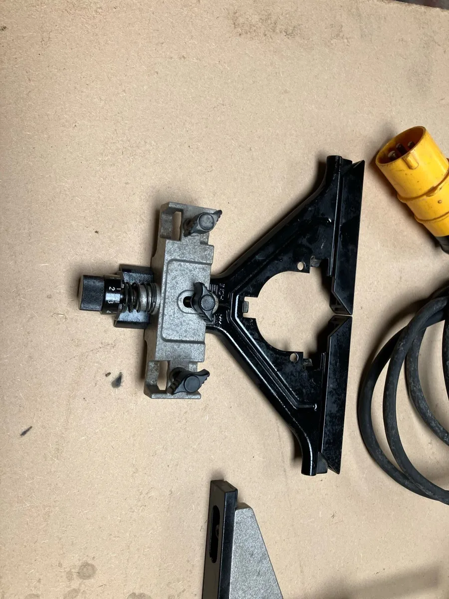 Carpenters tools - Image 2