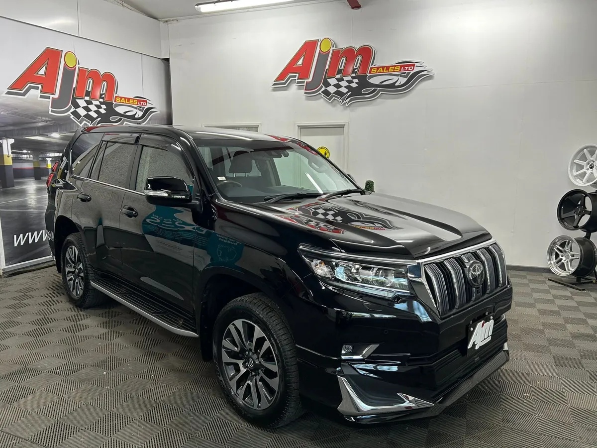 TOYOTA  PRADO 2.8 D4D AUTO TZ-G 7 SEATER 2023 - Image 1
