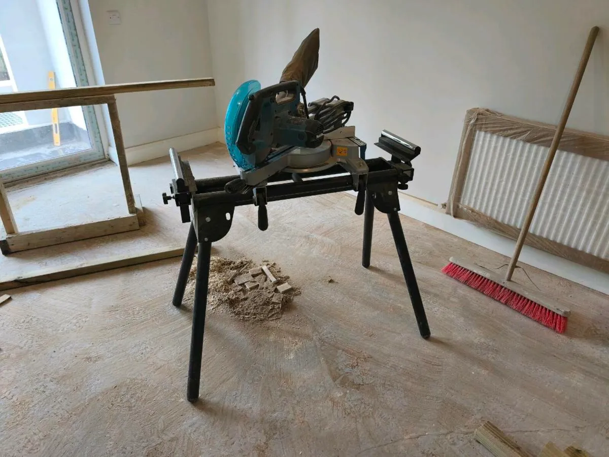 Makita Mitre saw (LS0816F) 110V Plus Stand - Image 1
