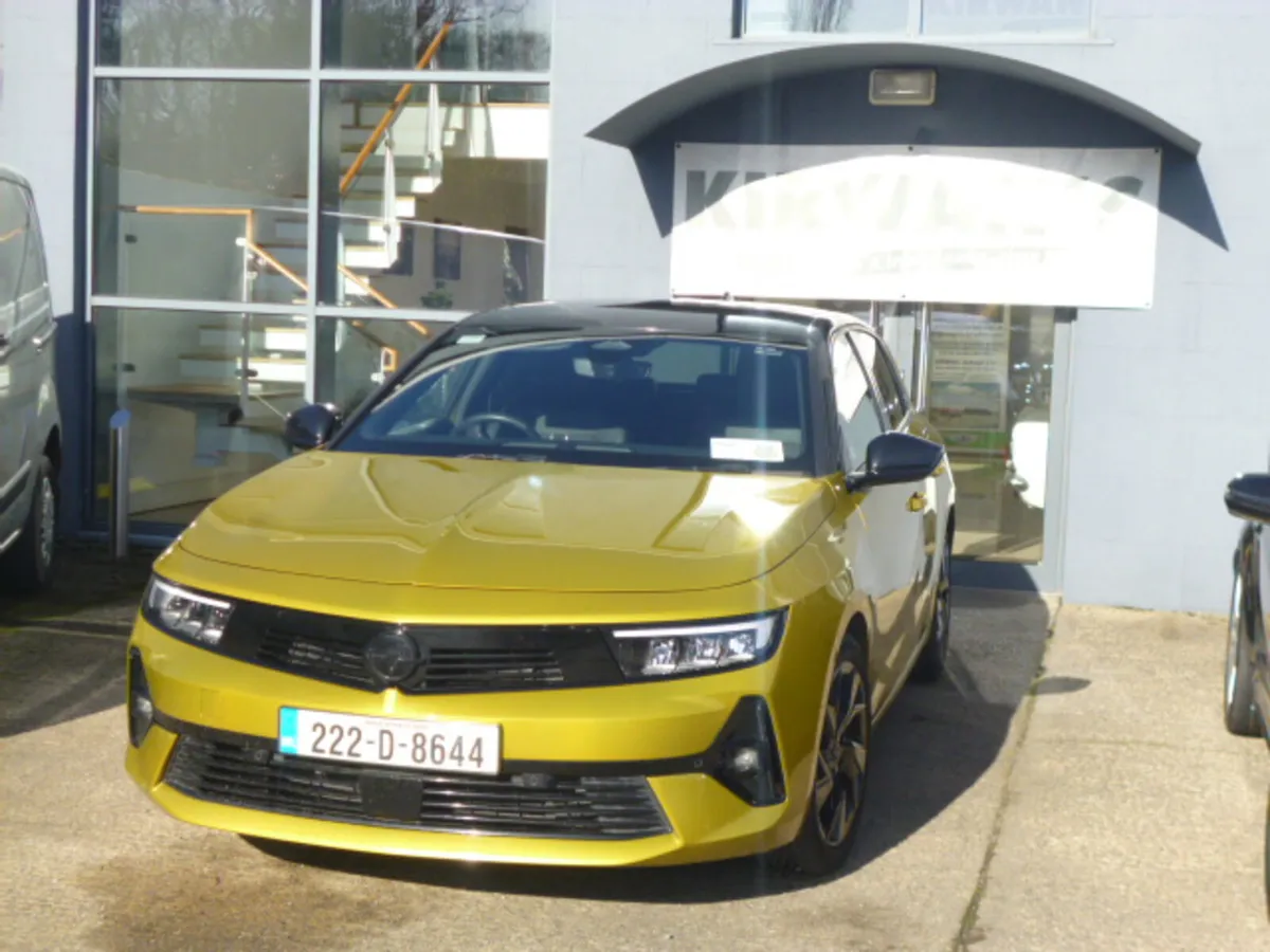 Opel Astra 1.5 Turbo D 130PS 6 Speed SRI 2022 - Image 3