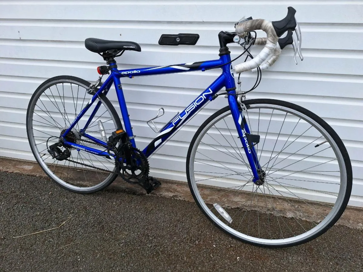 Apollo fusion Racer bike - Image 1