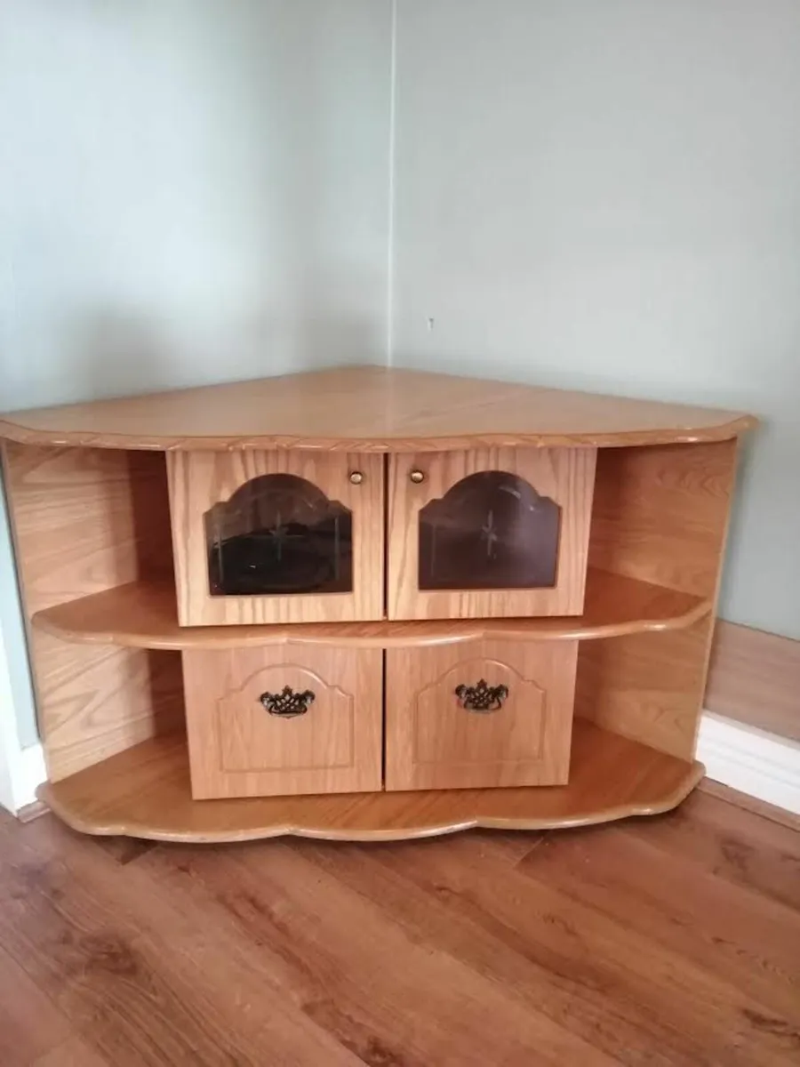 Corner Unit - Image 1