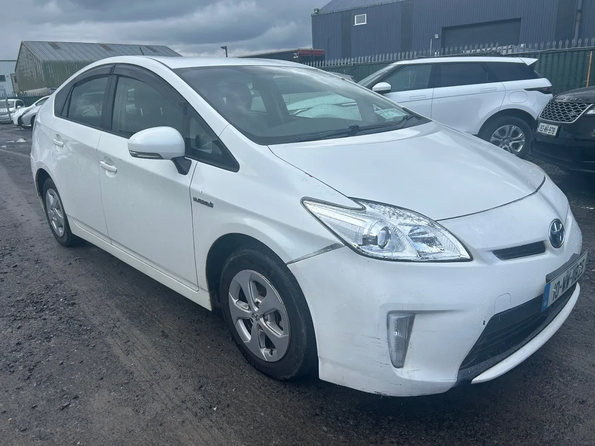 2010 Toyota Prius hybrid automatic NEW NCT - Image 1