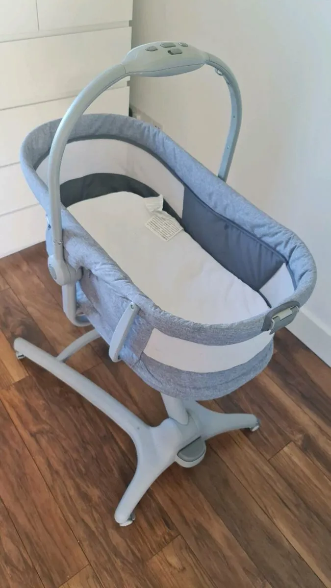 Chicco baby hug 4 in 1 - Image 3