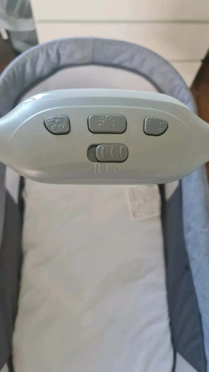 Chicco baby hug 4 in 1 - Image 4