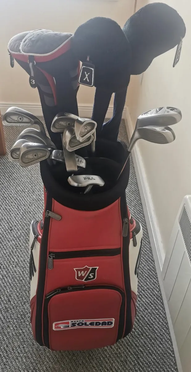 Brand new Wilson pro tour golf bag plus clubs etc - Image 3