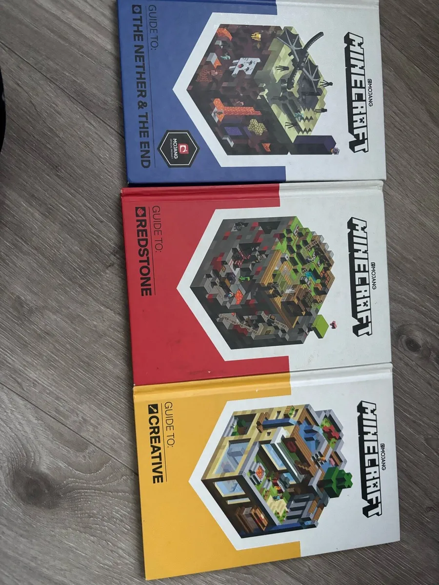 Book bundle - Image 4