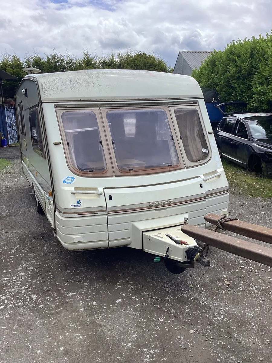Caravan - Image 2