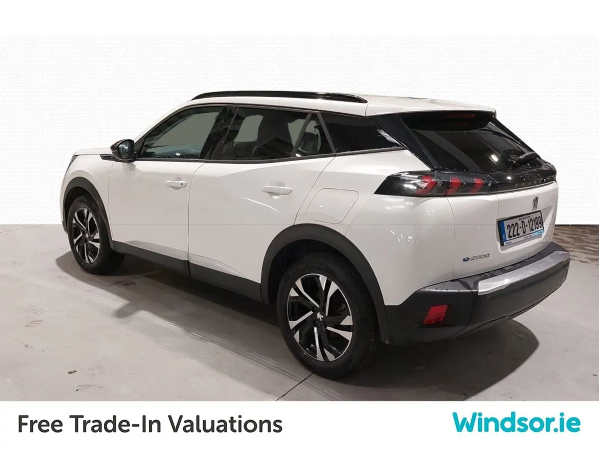 Peugeot 2008 Electric 136bhp (50 Kwh) Allure - Image 3