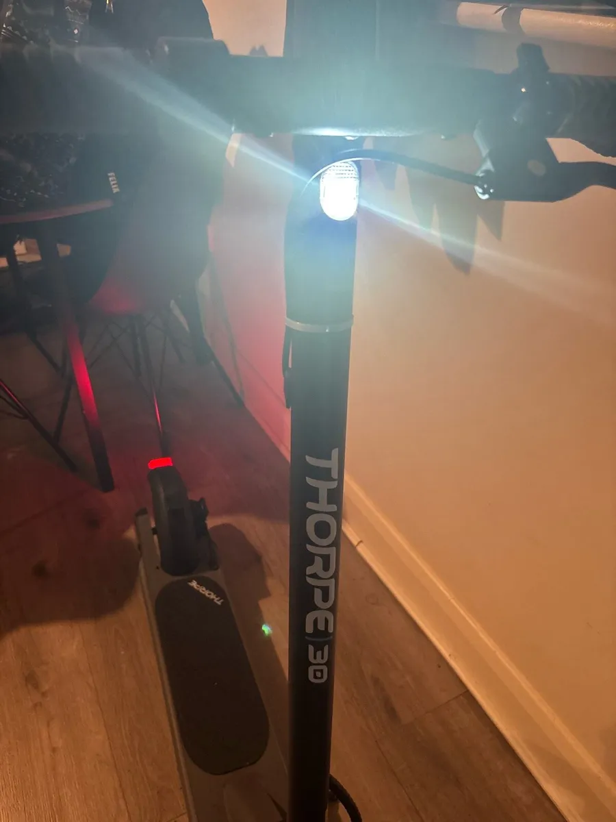 Electric scooter - Image 1