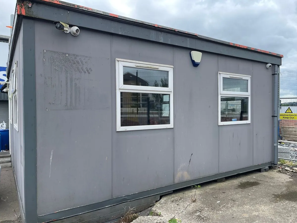 Portacabin 19ft 9” x 19ft 2” - Image 2