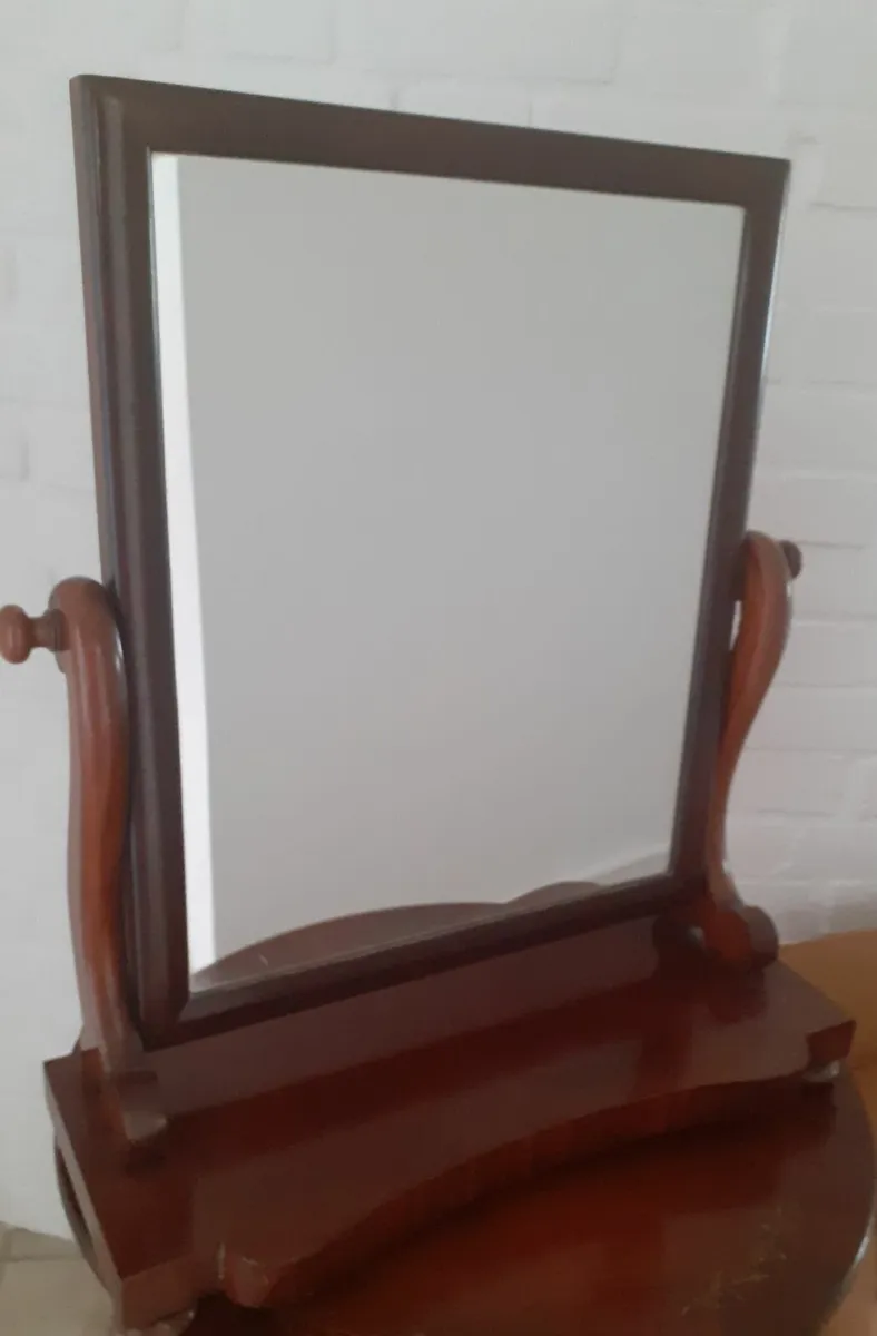 Victorian Mahogany Swival Mirror - Image 3