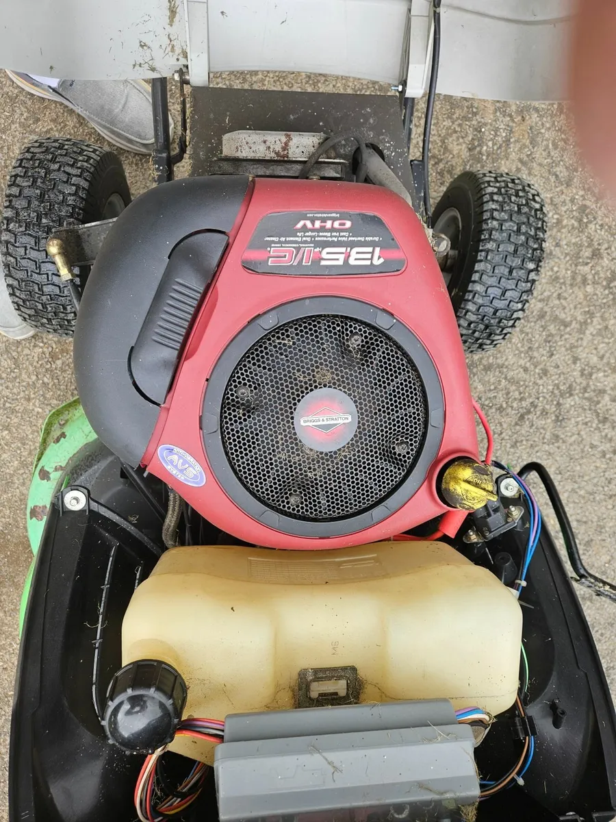 Lawn mower - Image 4