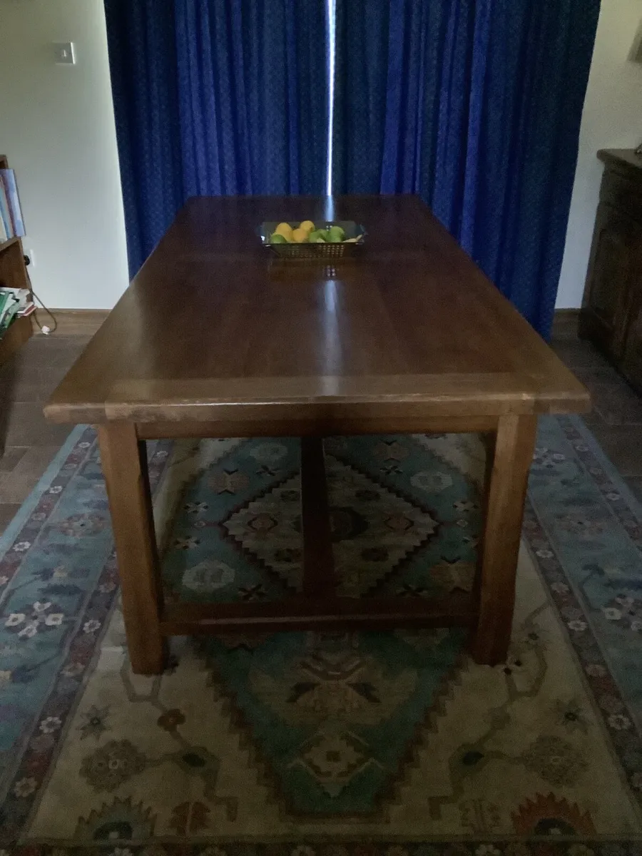 Dining table, chairs and  sideboard - Image 1