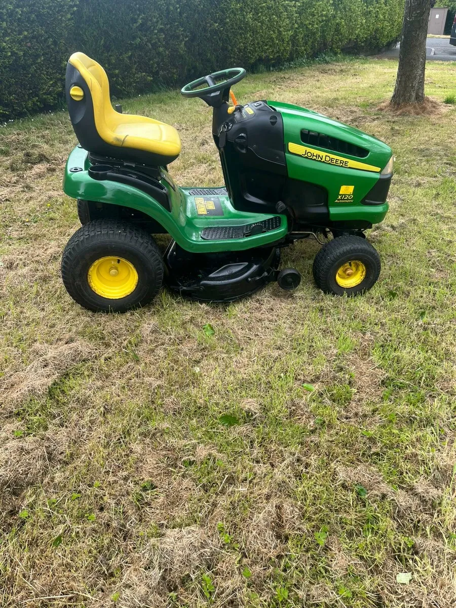 John deere mulching ride on lawnmower - Image 4
