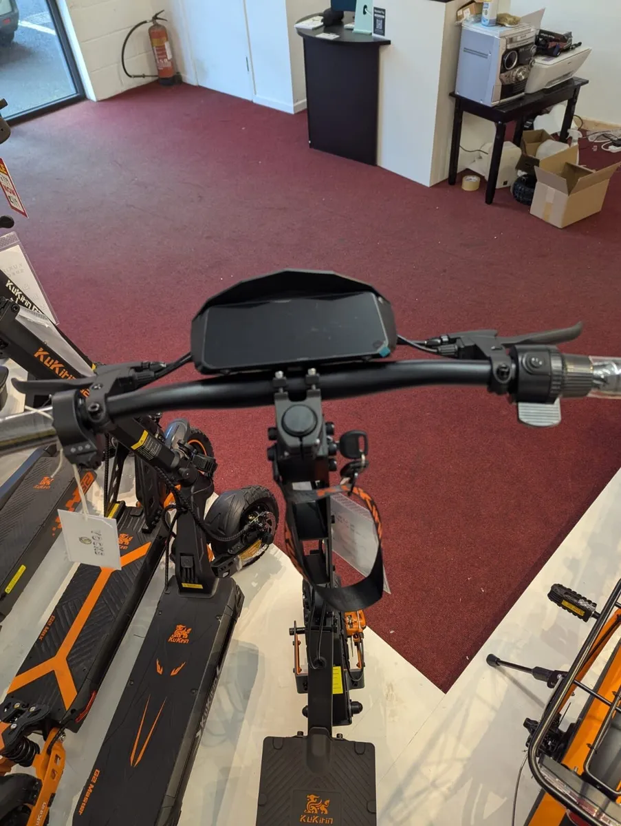 Electric Scooter - Kukirin G4 - Image 4