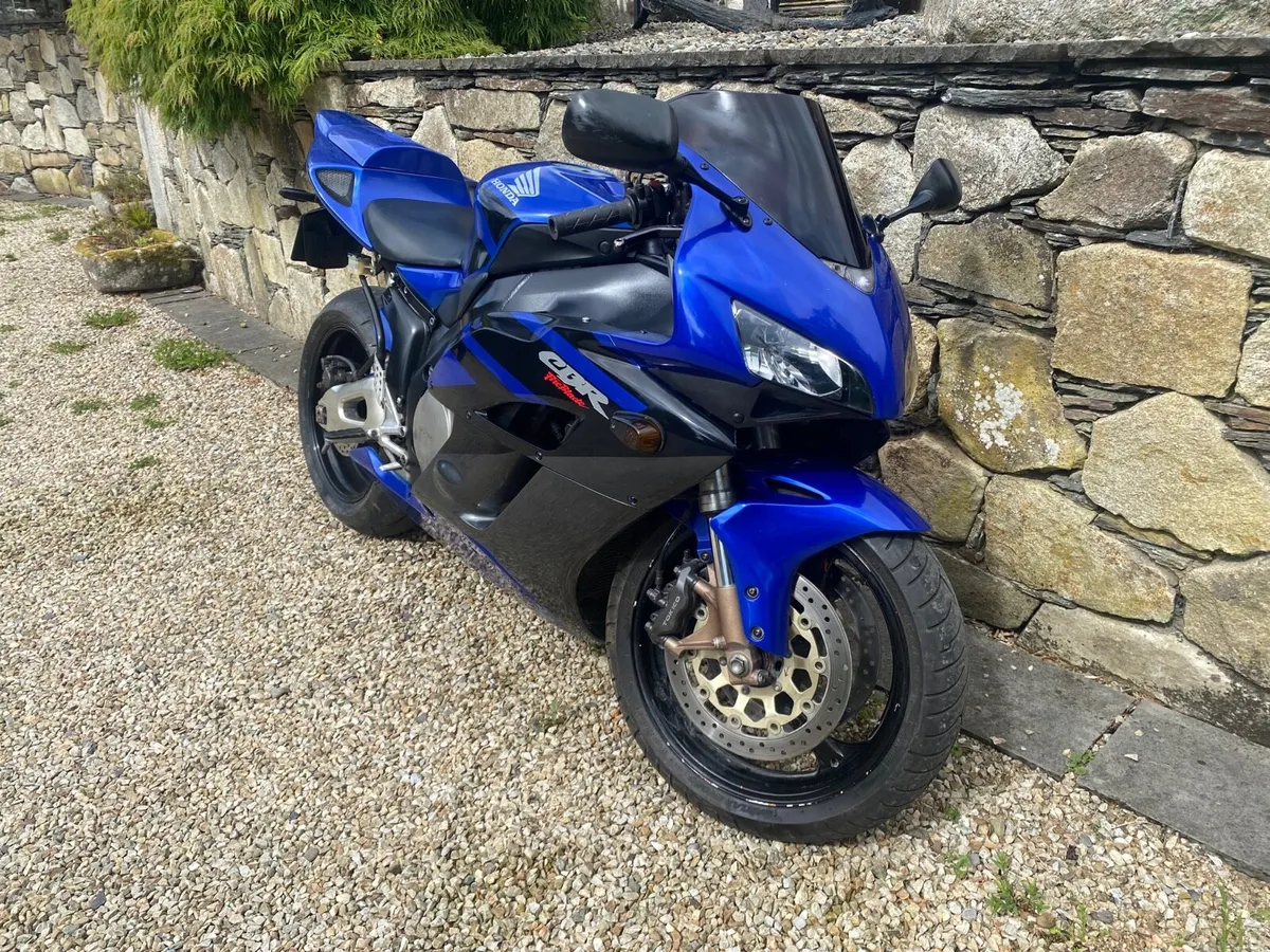 05 cbr 1000rr - Image 3