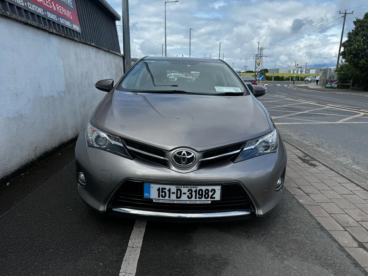 Toyota auras 1.3 petrol - Image 2