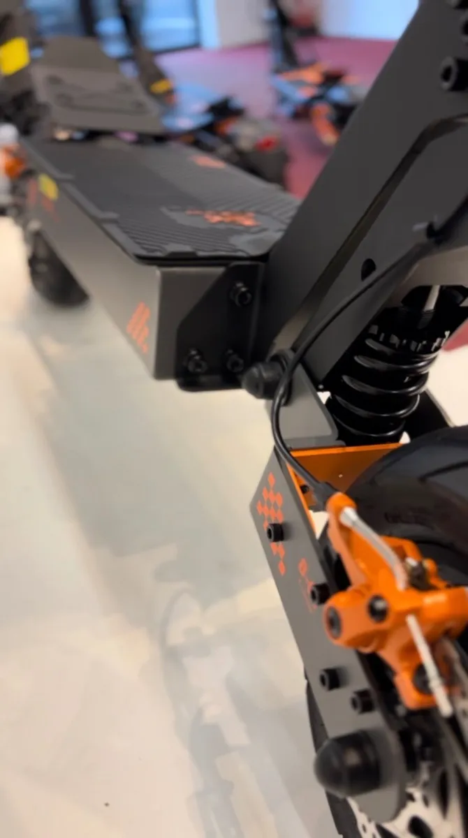 Electric Scooter - Kukirin G4 - Image 4