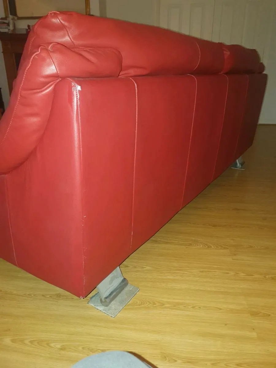 Genuine Leather 3 Seater Couch - Image 4