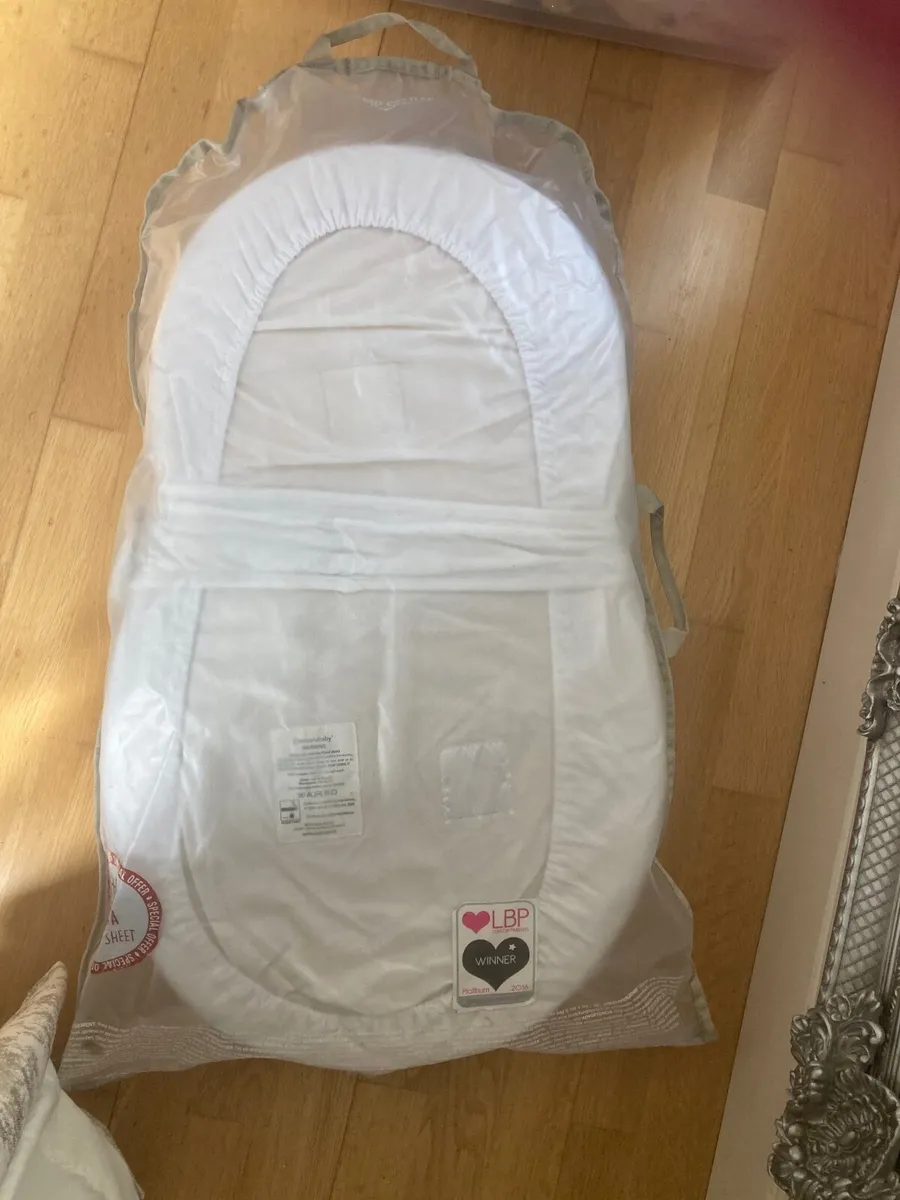 Cacoona baby sleep nest - Image 1