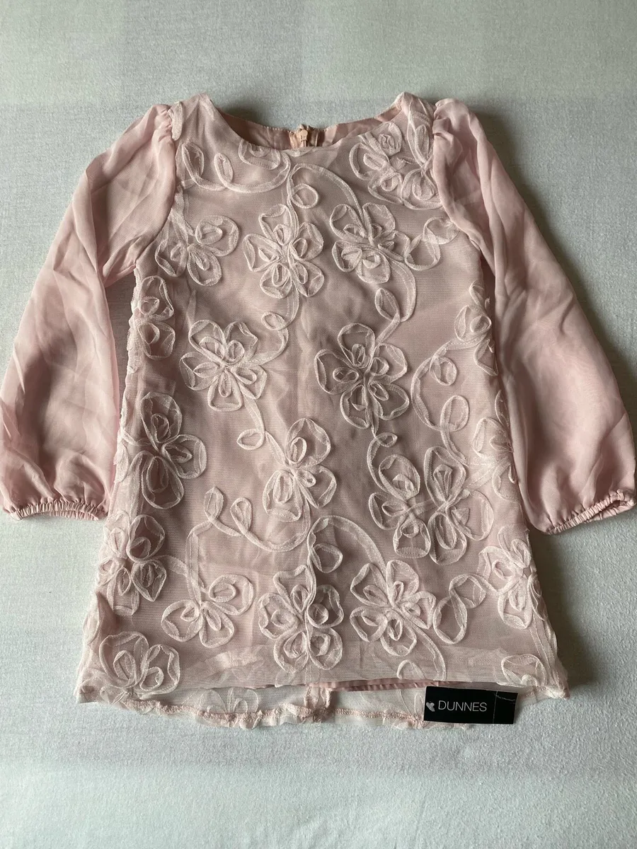 Brand new Girl’s Light Pink Elegant Floral Dress - Image 1