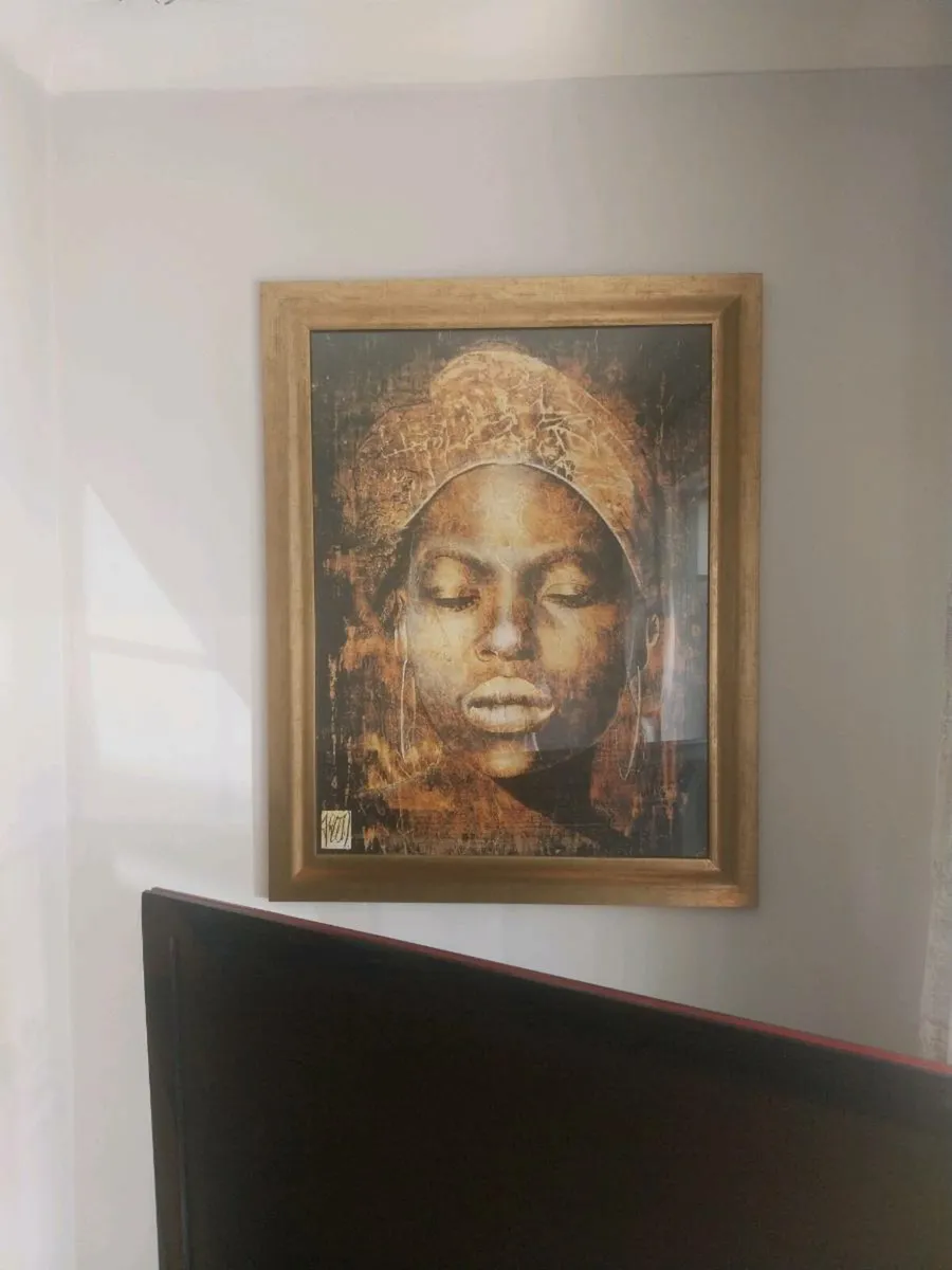 Framed pictures - Image 1