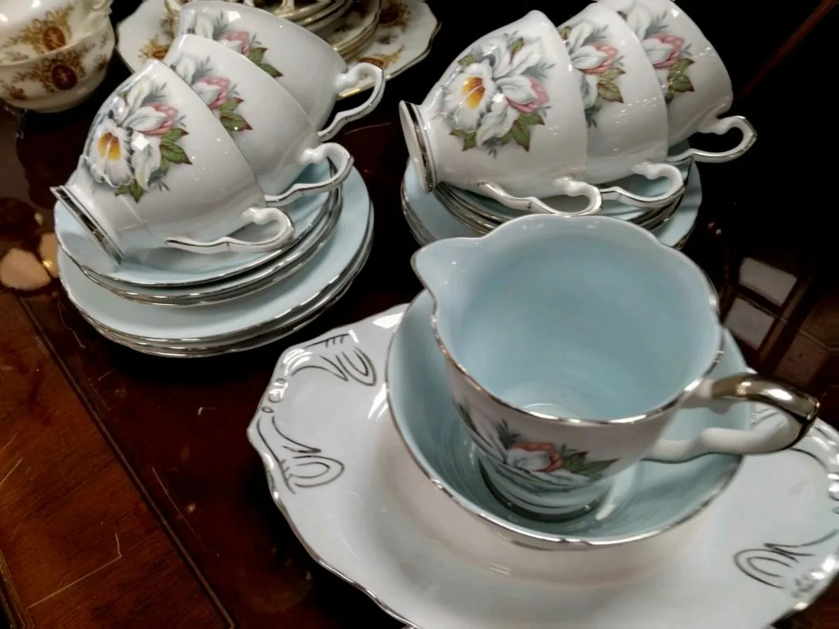 Antiques - Image 3