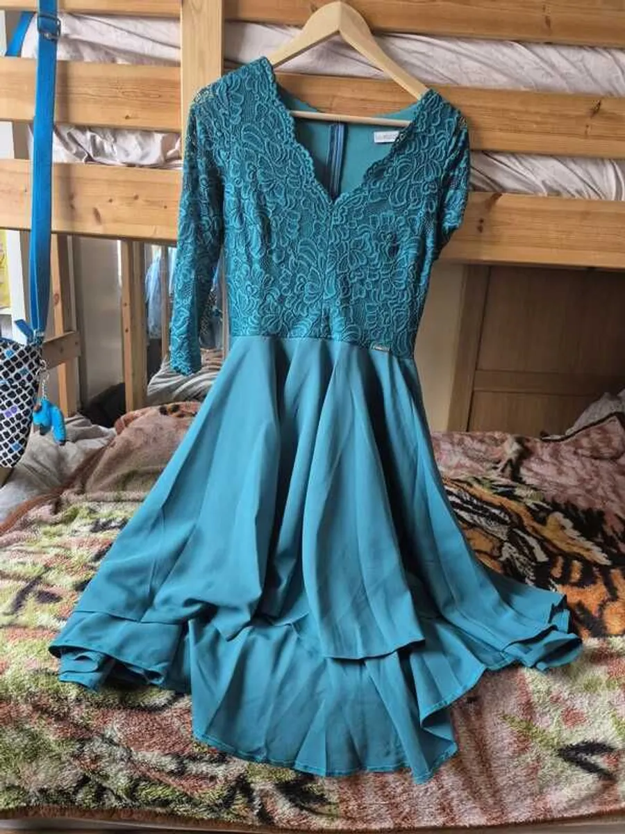 3 casual dresses - Image 1
