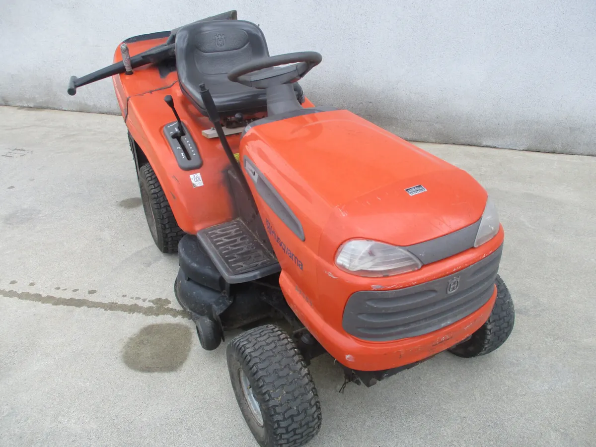 Husqvarna tractor mower - Image 3